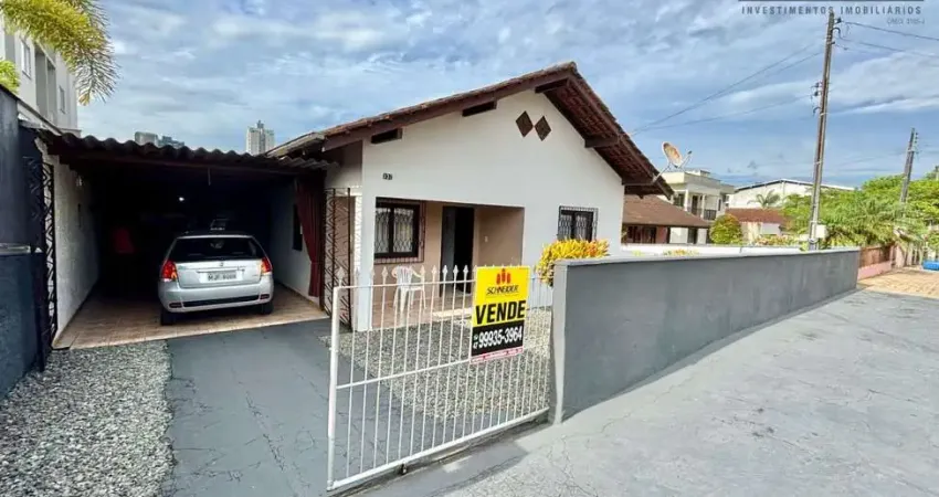 Casa com 3 dormitórios à venda no bairro capitais em timbó/sc