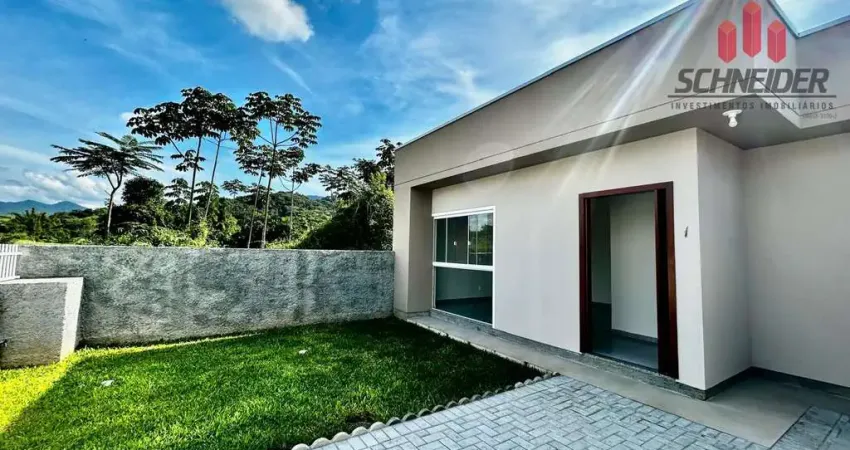 Casa com 2 dormitórios à venda no bairro Divinéia em Rio dos Cedros/SC