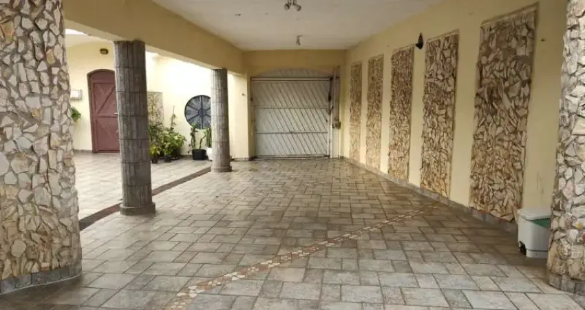 Casa com 6 quartos à venda na Rua Londres, Vila Londrina, São Paulo