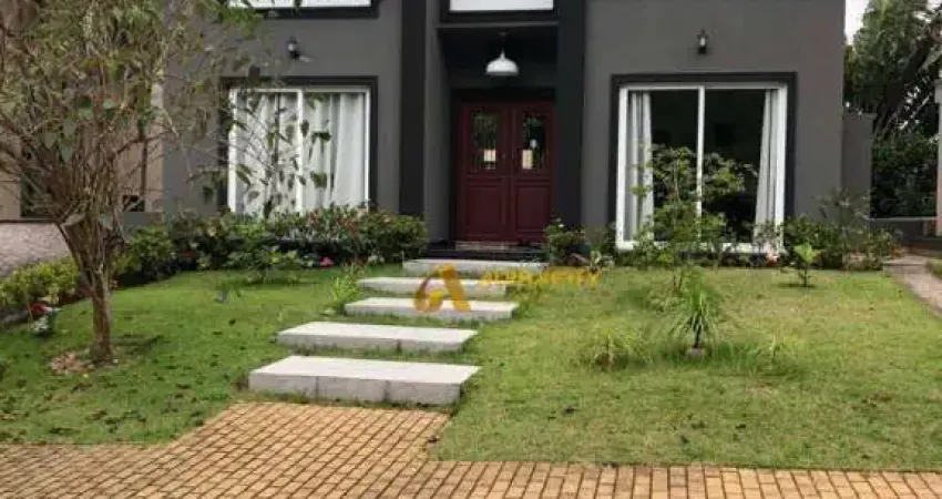 Casa de luxo com clube privado - sua morada dos sonhos em condomínio fechado