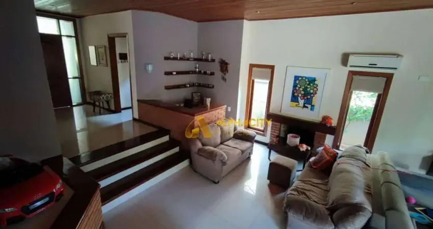 Casa em condomínio fechado com 3 quartos à venda na Alameda Topázio, Alphaville, Santana de Parnaíba