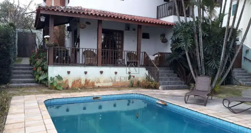 Casa espaçosa com área de lazer completa à venda - conforto e diversão em 254m² de área construída