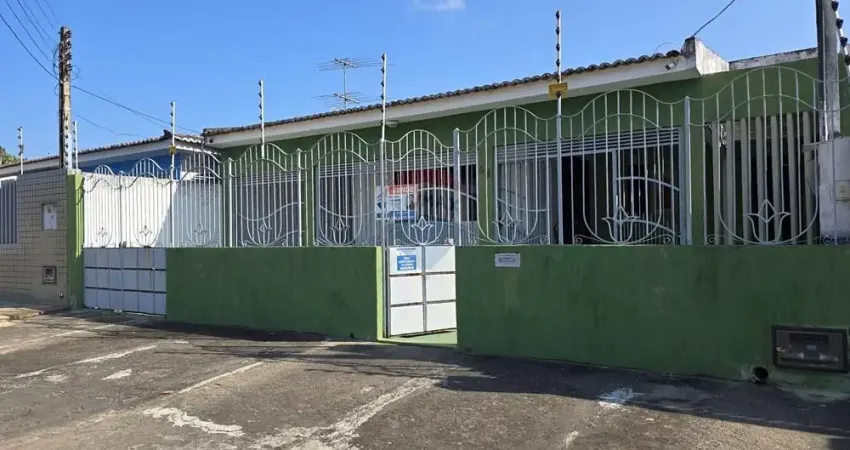 Casa com 3 quartos à venda na Rua Eduardo Medeiros, 64, Cohabinal, Parnamirim