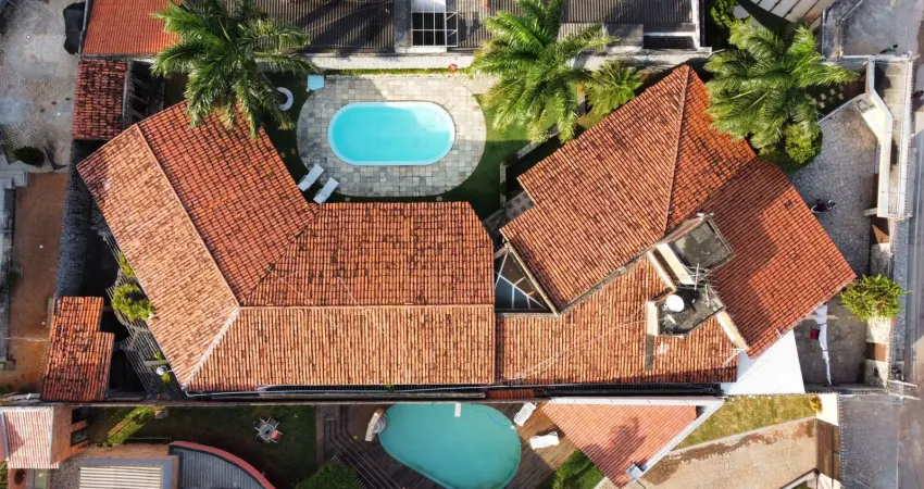 Casa com 5 quartos à venda na Avenida Engenheiro Roberto Freire, 1884, Capim Macio, Natal