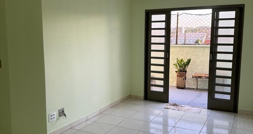 Apartamento Térreo à Venda no Condomínio Fechado R$ 220.000,00. Localização: Planalto Verde, Ribeirão Preto - SP.