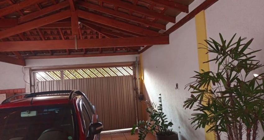 Casa à Venda R$ 350.000,00.Localização: Condomínio Terras de Florença, Ribeirão Preto - SP