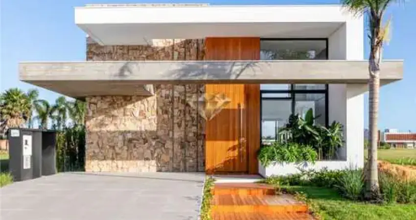 Casa em condomínio mobiliada com closet e varanda em torres - venda