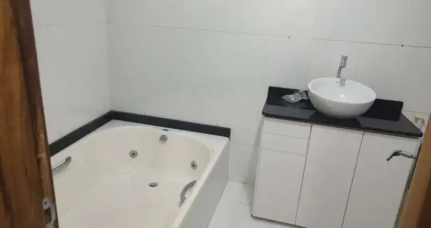 Casa com 2 quartos à venda na Rua Paris, 548, Centro, Itaguaí