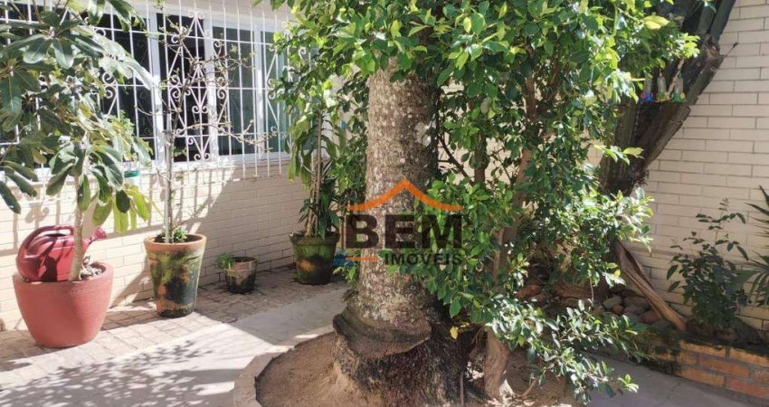 Casa com 5 dormitórios à venda, 204 m² por R$ 2.500.000,00 - Fazenda - Itajaí/SC