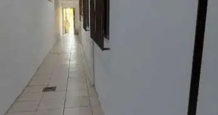 Casa com 3 quartos para alugar no Km 18, Osasco 