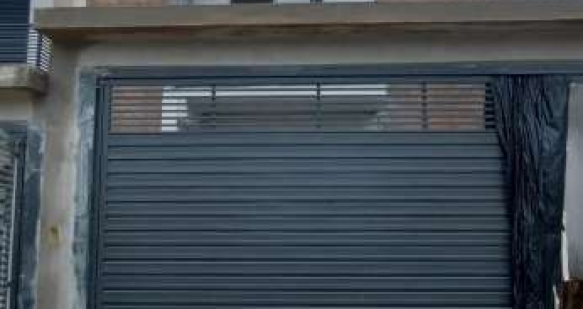 Casa sobrado no Jardim das Flores  -  Osasco  com 2 dormitorios sendo 2 suites  2 vagas ... Obs sao 4 casas novas sendo quie 2 uinidades tem somente 1 vaga doc omk para financiamento