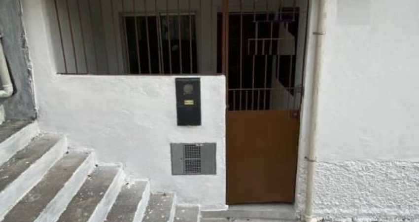 Conjunto Habitacional PresidenteCasa em Castelo Branco  -  Carapicuíba