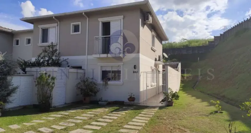 CASA À VENDA NO VINTAGE CONDOMÍNIO CLUB ENGORDADOURO, JUNDIAÍ - A/C 140 m², 3 Quartos, 1 Suíte, 2 Salas, 3 Banheiros, 2 Vagas, Lazer completo.