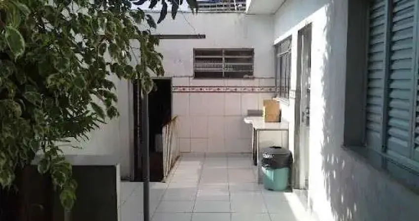 CASA À VENDA NO PARQUE DO COLÉGIO EM JUNDIAÍ - A/C 200 m², 03 dormitórios (01 suíte)
