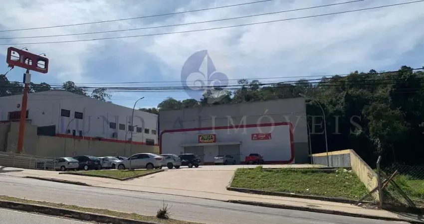 ALUGO GALPÃO COMERCIAL, AV. PROF.PEDRO C. FORNARI, VILA MARLENE EM JUNDIAÍ - A/C 630 m², TE 1571 m².