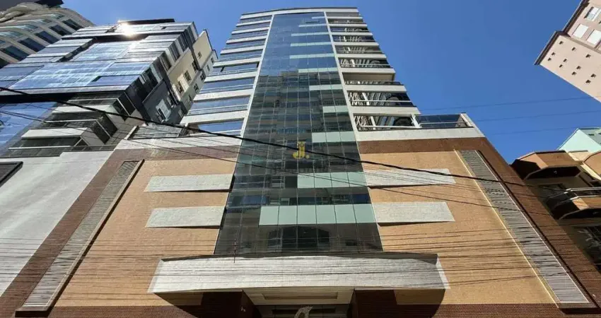 Apartamento com 3 quartos à venda na Rua 315, 175, Meia Praia, Itapema