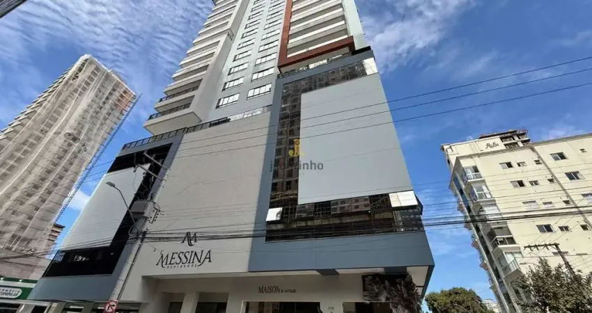 Apartamento com 3 quartos à venda na 3ª Avenida, 532, Meia Praia, Itapema