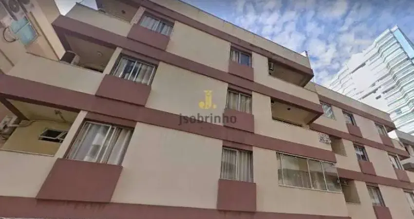 Apartamento com 3 quartos para alugar na Rua 213, 61, Meia Praia, Itapema