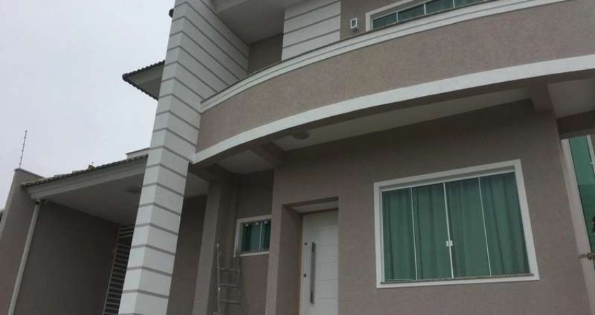 Casa com 3 quartos à venda na Vila Delurdes, Campo Largo 
