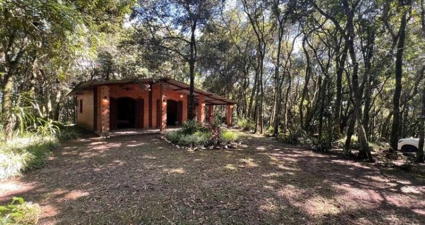 Linda Chácara à Venda!