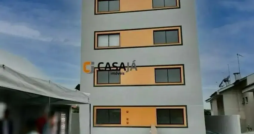 Apartamento semimobiliado na vila solene, pertinho da incepa.