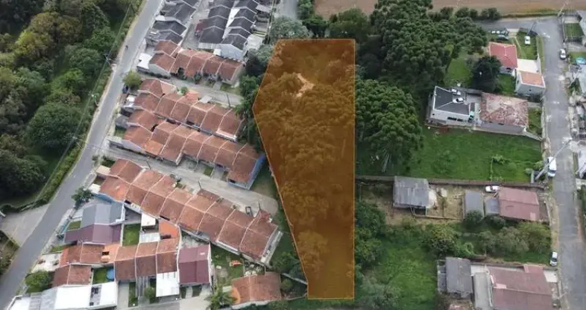 Terreno amplo e plano em excelente localização de campo largo!