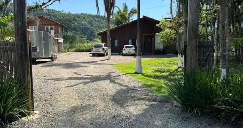 Maravilhoso Sitio a Venda em Penha