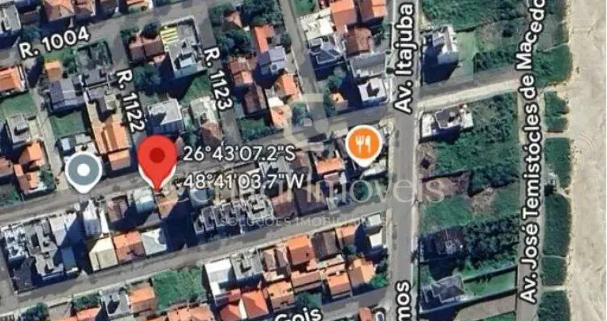 Terreno com 370 metros quadros proximo ao mar em Itajuba