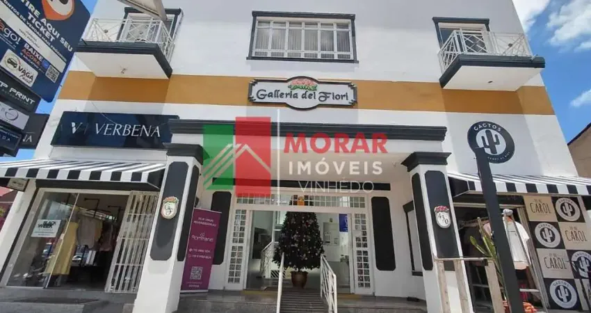 Sala comercial para alugar na Rua Manoel Matheus, 236, Centro, Vinhedo