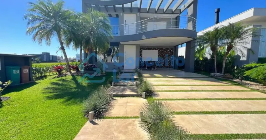 Casa com 3 quartos à venda na Avenida Castelo Branco, 1861-1899, Centro, Torres