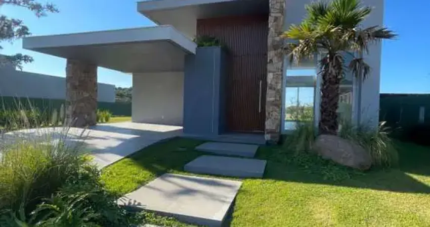 Casa com 3 quartos à venda na Avenida Castelo Branco, 1861-1899, Centro, Torres