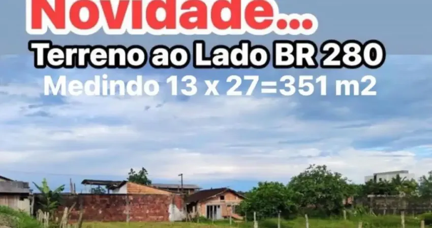 Terreno à venda na Avenida Getúlio Vargas, 150, Porto Grande, Araquari