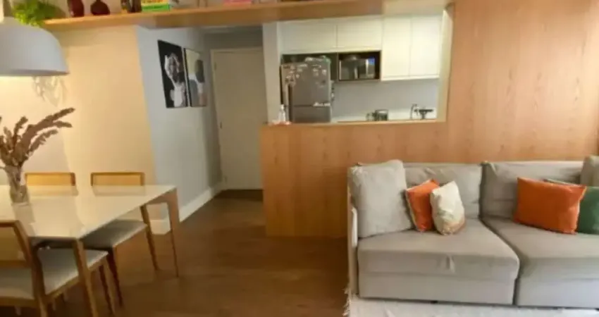 Apartamento à venda em São Paulo - Vila Gumercindo: 2 quartos, 1 suíte, 1 sala, 2 banheiros, 1 vaga de garagem, 65m².