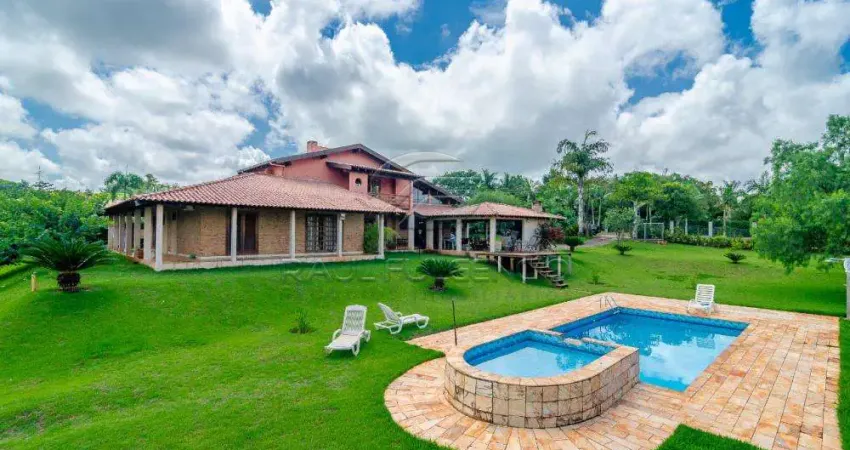 Casa em condominio para locacao no Recanto do Salto com 4 dormitorios sendo 2 suites.