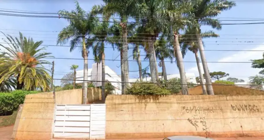 Terreno comercial à venda na Rua Bento Munhoz da Rocha Neto, 2495, Jardim do Lago, Londrina