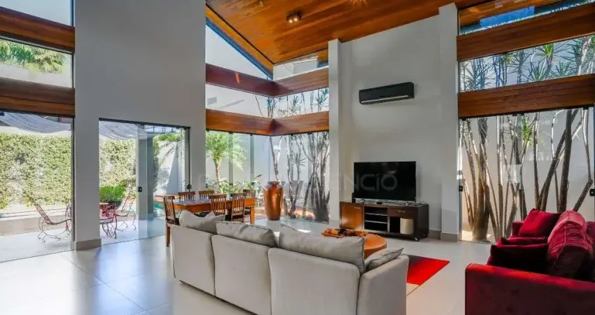 Casa/ Sobrado no Sun Lake com 4 dormitorios sendo 3 suites..