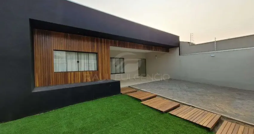 Casa a Venda | Piscina | 3 dormitorios | 1 suite |