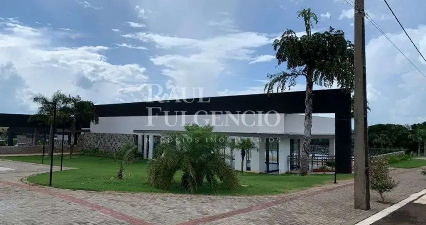 Terreno a venda no condominio  maanain  com 1.6554,46 m2,  muito bem localizado no condominio proximo a portaria.