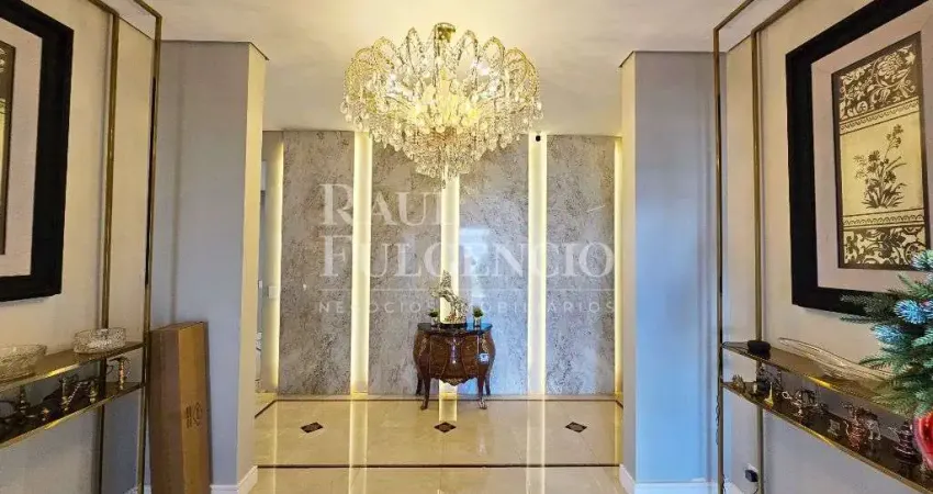 Sobrado em estilo classico no condominio tucanos com 05 suites