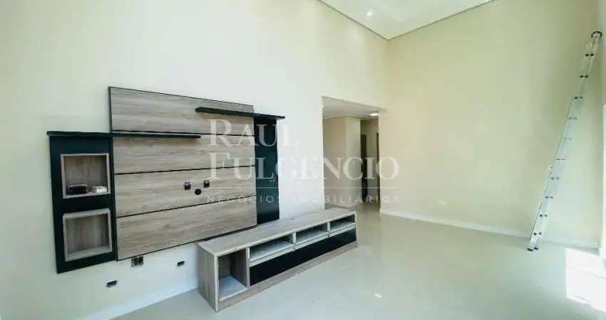 Casa terrea reformada no condominio golden hill com 01 suite e demi-suite