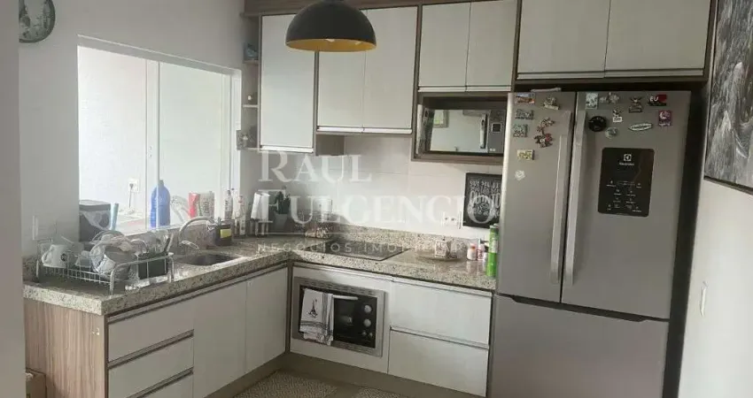 Casa a venda com 03 dormitorios, 01 suite no cond. cachoeira de santana