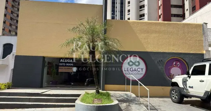 Casa comercial com 9 salas para alugar na Rua Tupi, 450, Centro, Londrina