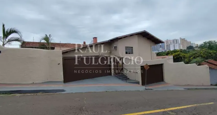 Casa comercial com 6 salas para alugar na Rua Iowa, 60, Quebec, Londrina