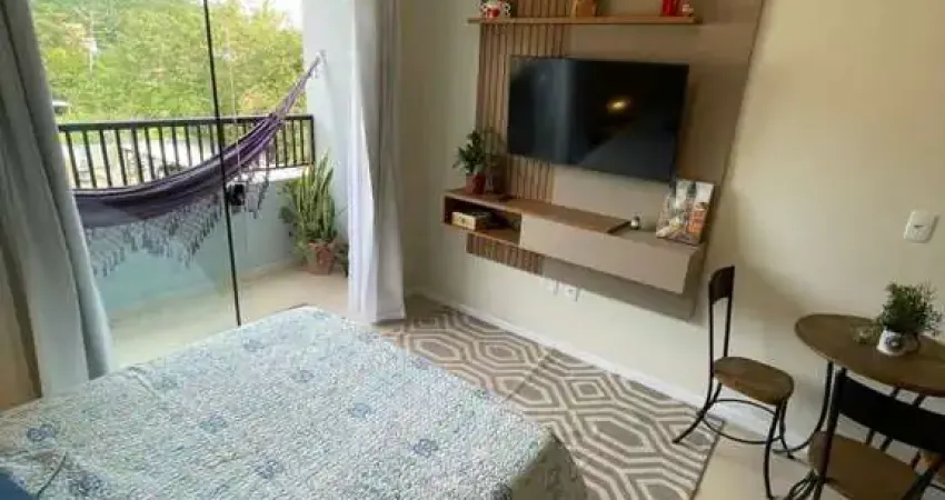 Apartamento estúdio sul da ilha mobiliado equipado $ 360 mil