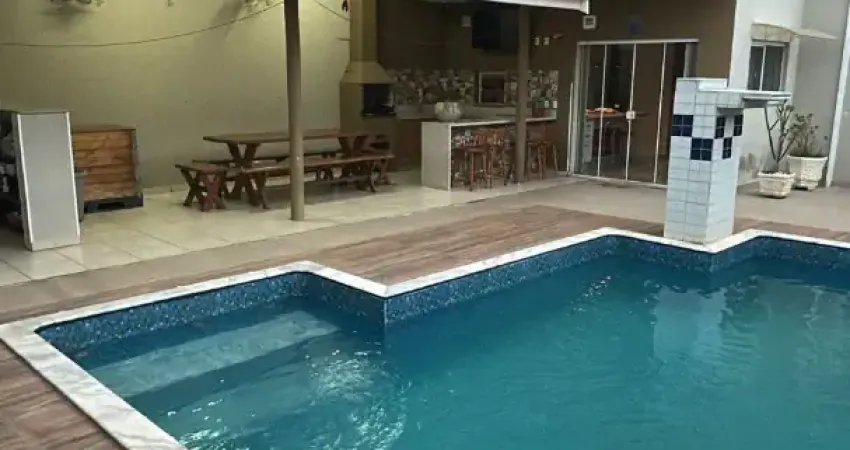 Otimo sobrado com piscina no jd. esplanada faz permuta em casa em condominio com volta em dinheiro.