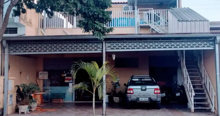 Sobrado para Venda em Campinas, Nova Esperança, 3 dormitórios, 1 banheiro, 4 vagas