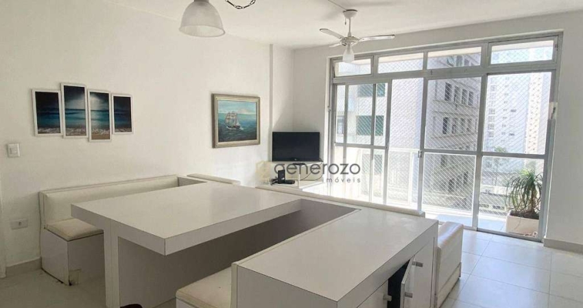 Apartamento para venda na praia das Pitangueiras, 03 dormitórios, com sacada e vista para o mar