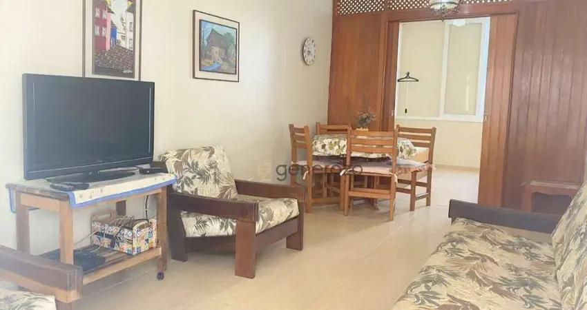 Apartamento na praia de Pitangueiras, 02 dormitórios, 01 vaga, 01 quadra da praia