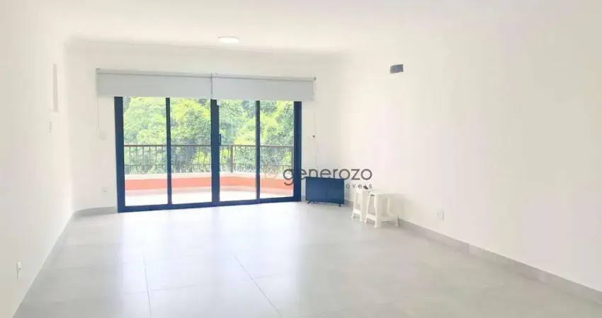 Apartamento à venda na praia das Pitangueiras, 03 suítes, 02 vagas, lazer