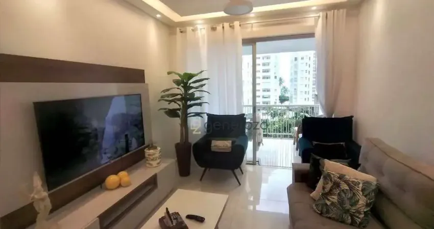 Apartamento á venda na praia das Pitangueiras, 02 dormitórios, 01 vaga de garagem, 01 quadra da praia.